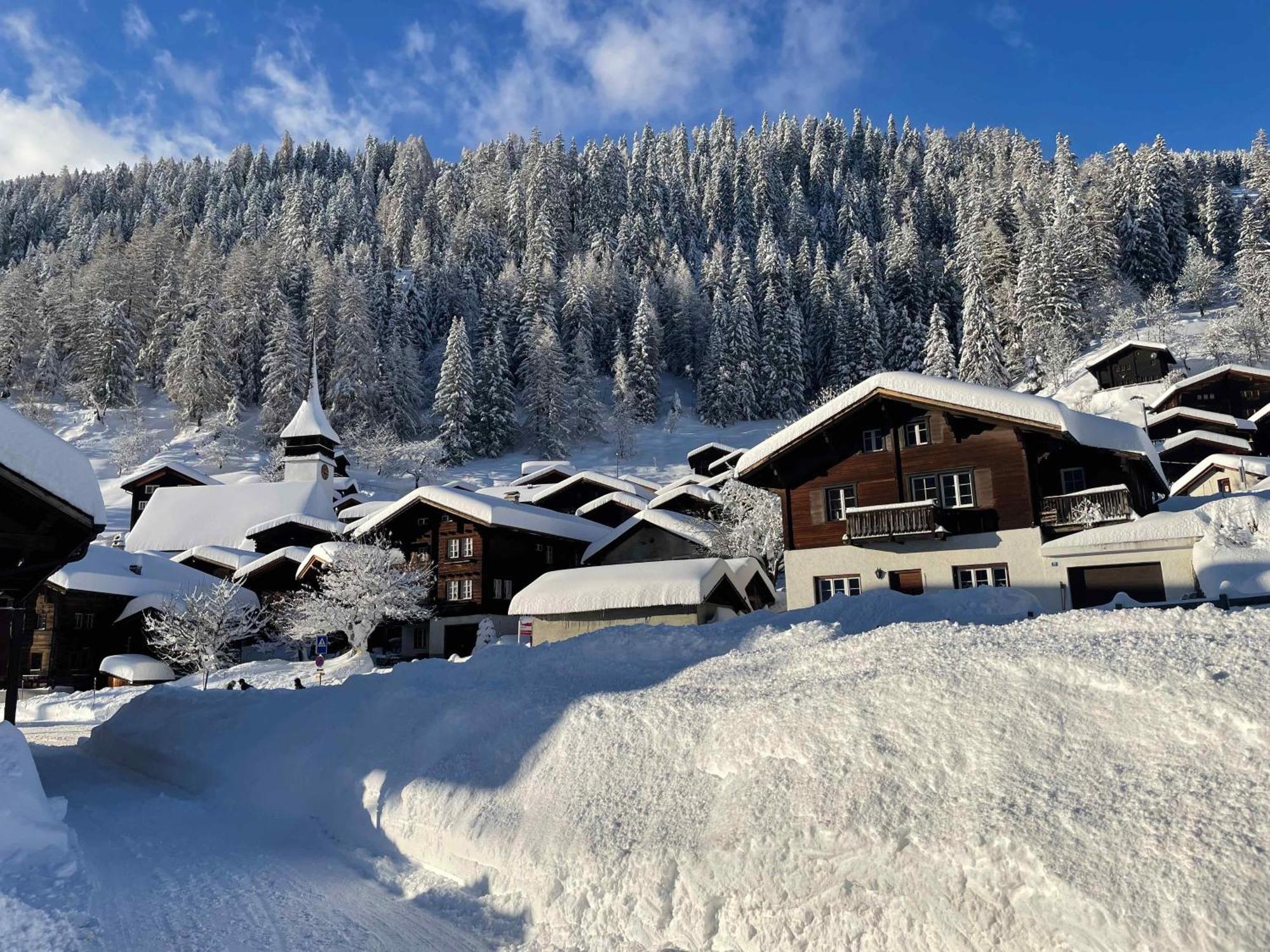 Apartamento Haus Bortis Goms Exterior foto